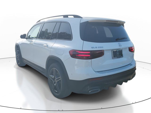 2025 Mercedes-Benz GLB 250