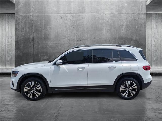 2025 Mercedes-Benz GLB 250