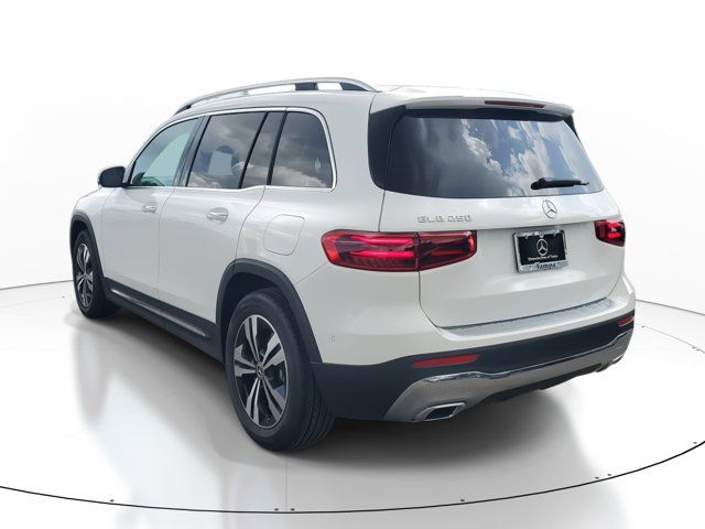 2025 Mercedes-Benz GLB 250