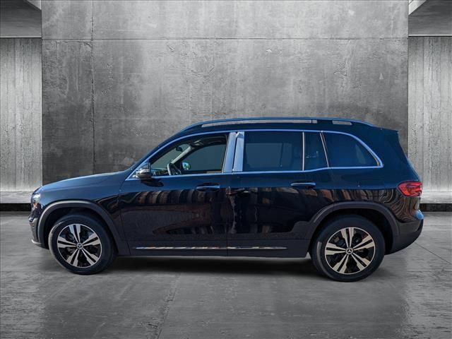 2025 Mercedes-Benz GLB 250