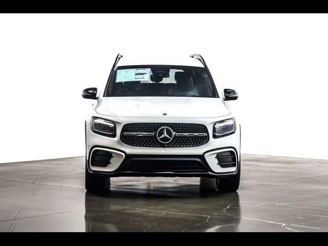 2025 Mercedes-Benz GLB 250