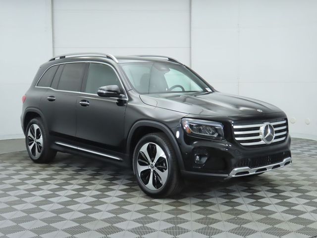 2025 Mercedes-Benz GLB 250