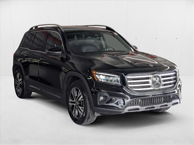2025 Mercedes-Benz GLB 250
