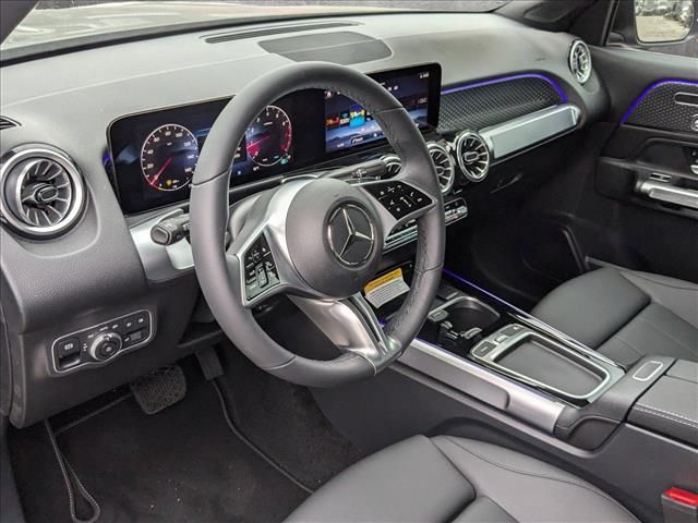 2025 Mercedes-Benz GLB 250