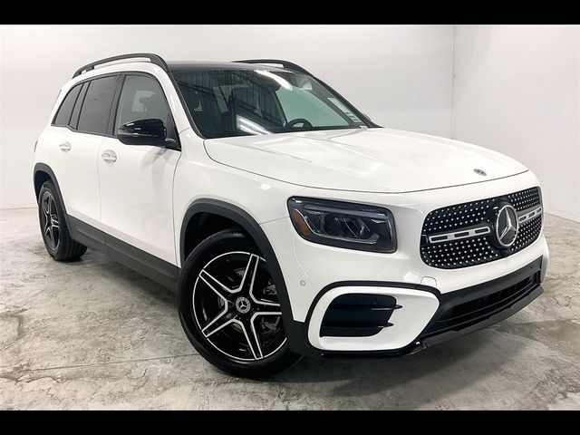 2025 Mercedes-Benz GLB 250