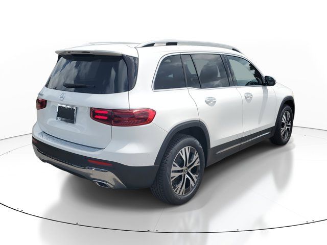 2025 Mercedes-Benz GLB 250