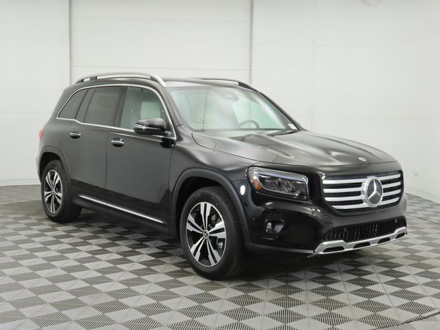 2025 Mercedes-Benz GLB 250