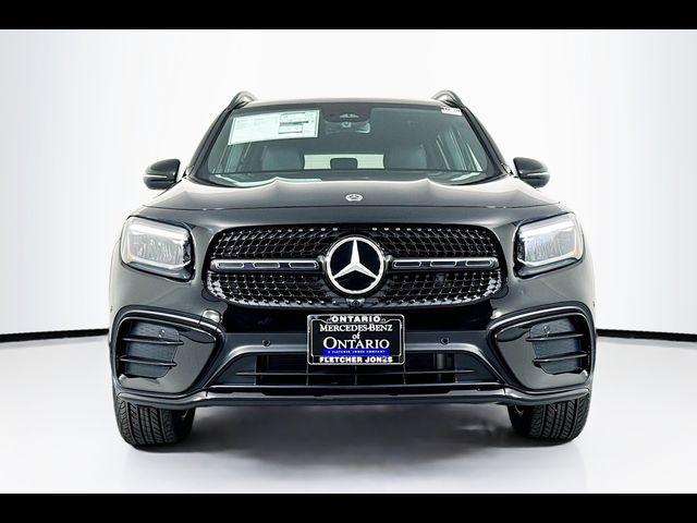 2025 Mercedes-Benz GLB 250