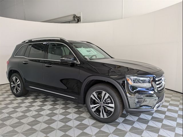 2025 Mercedes-Benz GLB 250