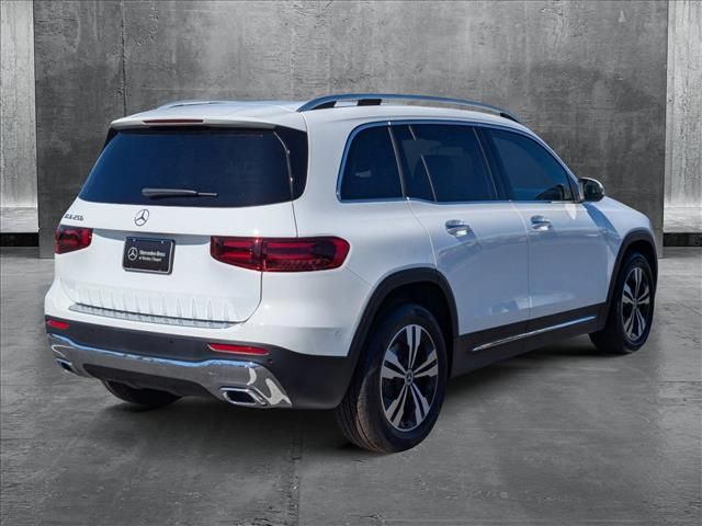 2025 Mercedes-Benz GLB 250
