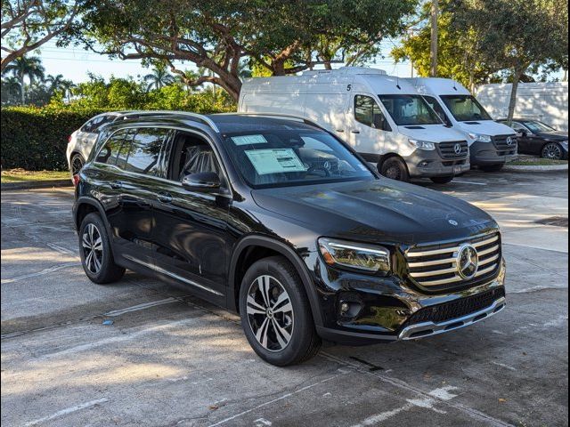 2025 Mercedes-Benz GLB 250