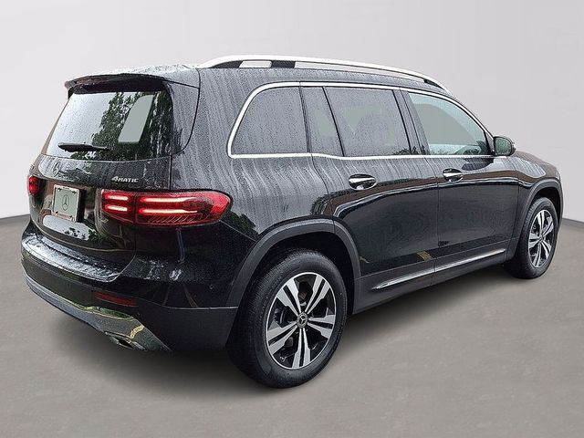 2025 Mercedes-Benz GLB 250