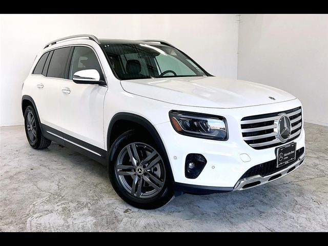 2025 Mercedes-Benz GLB 250