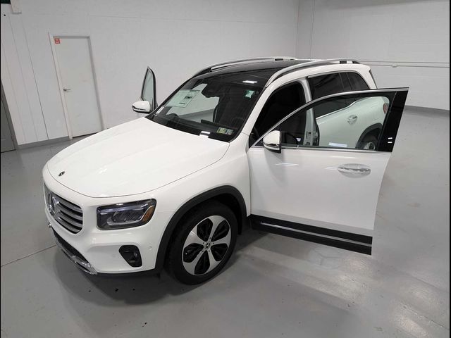 2025 Mercedes-Benz GLB 250