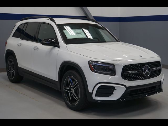 2025 Mercedes-Benz GLB 250