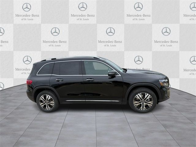 2025 Mercedes-Benz GLB 250