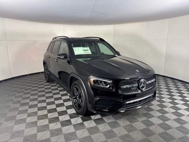 2025 Mercedes-Benz GLB 250