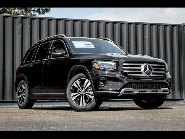 2025 Mercedes-Benz GLB 250