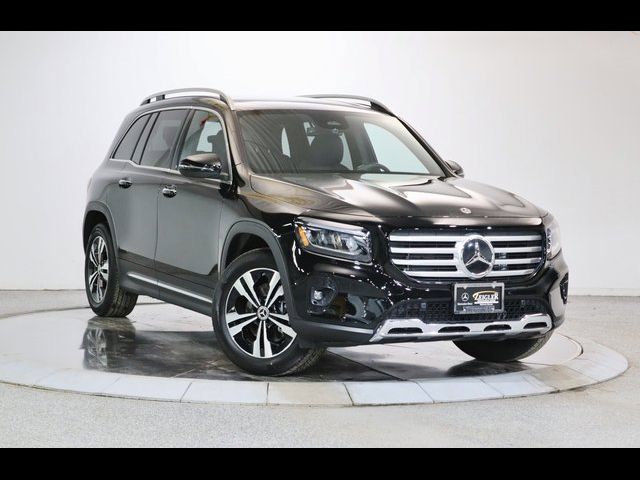 2025 Mercedes-Benz GLB 250