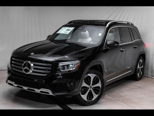 2025 Mercedes-Benz GLB 250