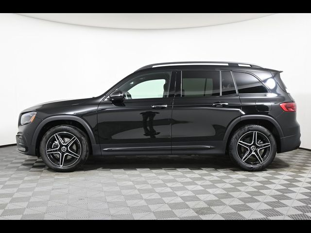 2025 Mercedes-Benz GLB 250