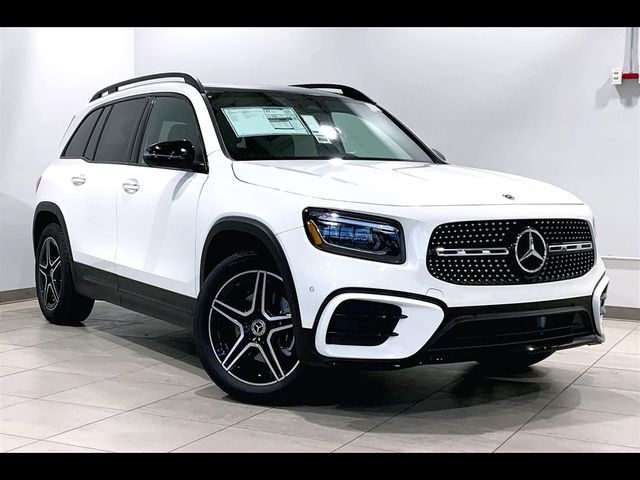 2025 Mercedes-Benz GLB 250