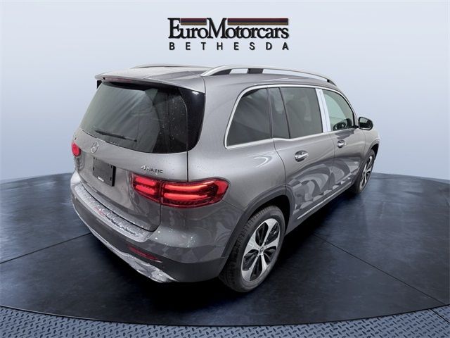 2025 Mercedes-Benz GLB 250
