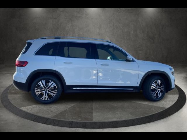 2025 Mercedes-Benz GLB 250