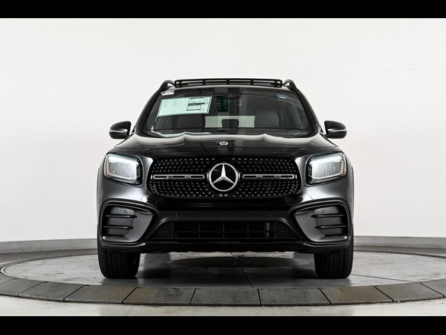 2025 Mercedes-Benz GLB 250