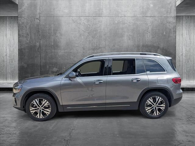 2025 Mercedes-Benz GLB 250