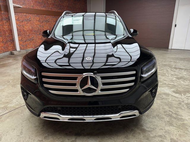 2025 Mercedes-Benz GLB 250