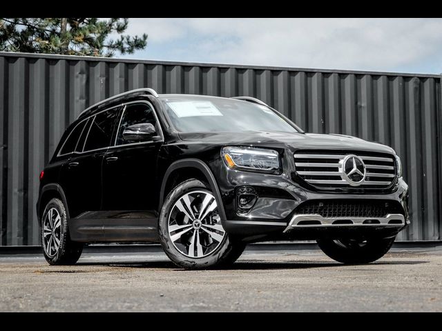 2025 Mercedes-Benz GLB 250