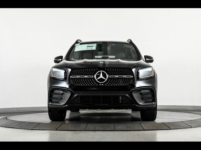 2025 Mercedes-Benz GLB 250