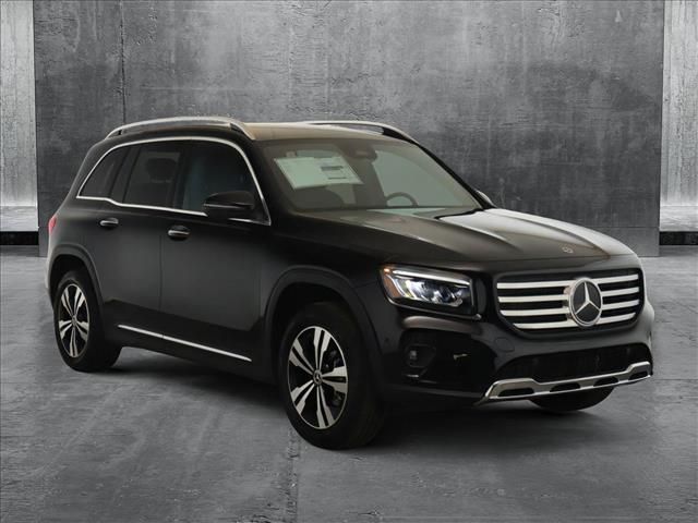 2025 Mercedes-Benz GLB 250