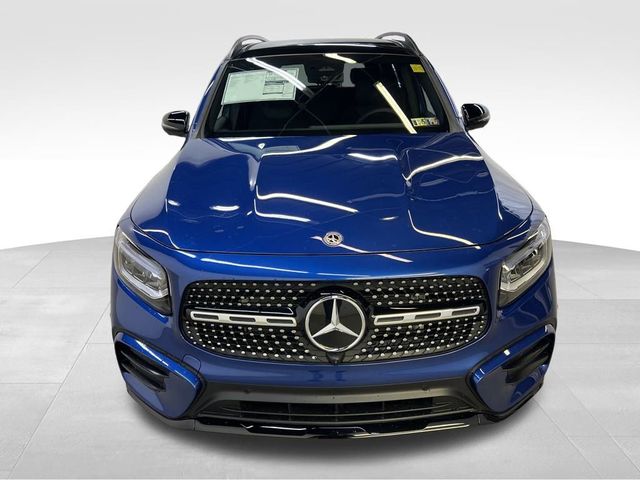 2025 Mercedes-Benz GLB 250
