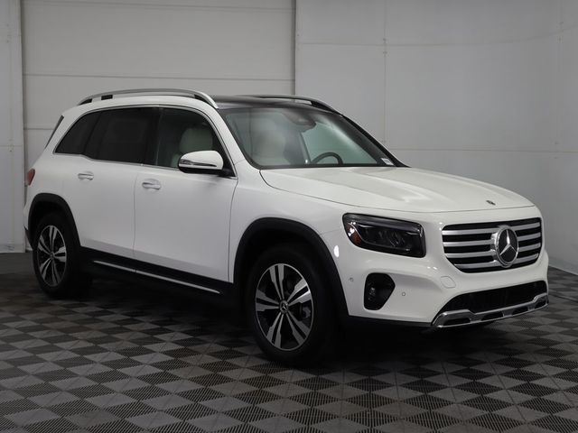 2025 Mercedes-Benz GLB 250