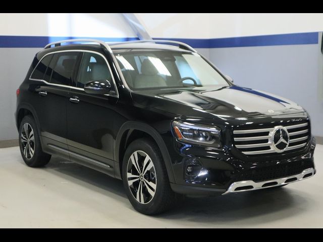 2025 Mercedes-Benz GLB 250