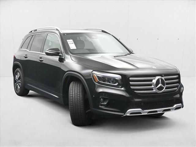 2025 Mercedes-Benz GLB 250