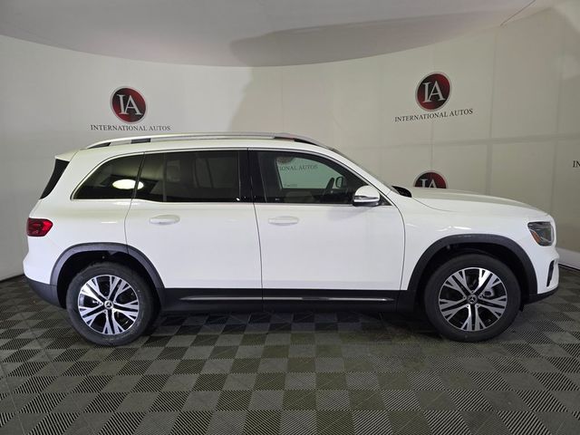 2025 Mercedes-Benz GLB 250