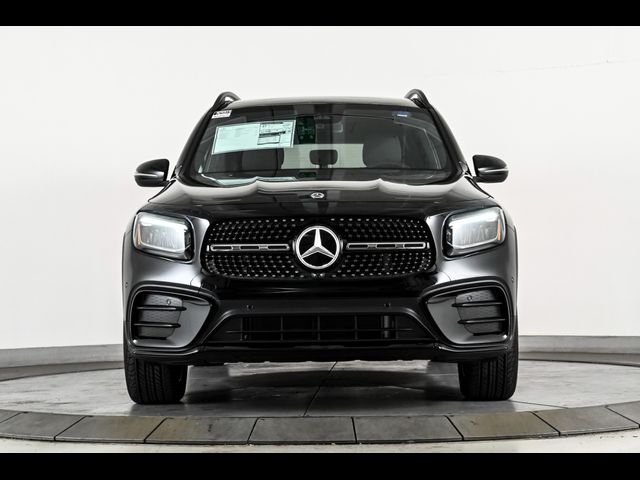 2025 Mercedes-Benz GLB 250