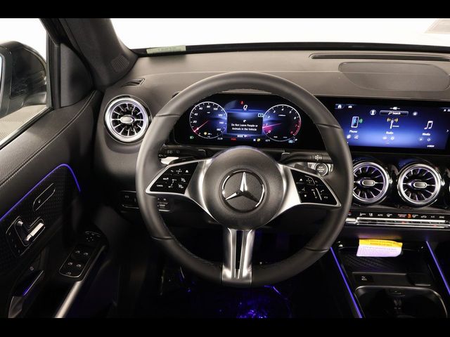2025 Mercedes-Benz GLB 250