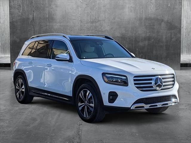 2025 Mercedes-Benz GLB 250