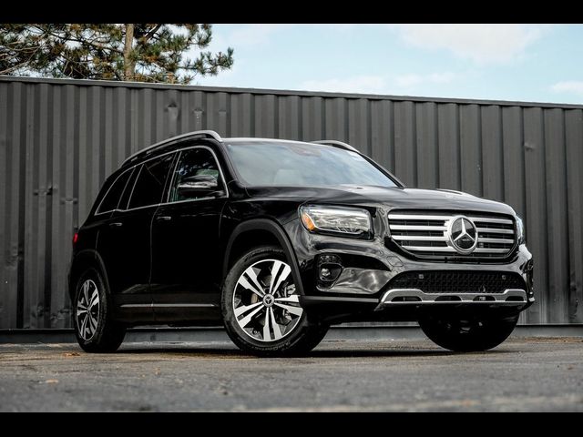 2025 Mercedes-Benz GLB 250