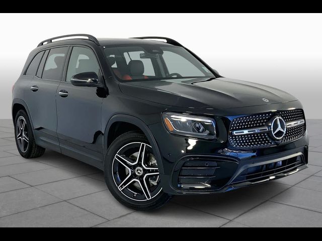 2025 Mercedes-Benz GLB 250