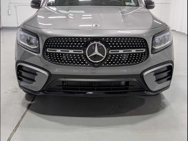 2025 Mercedes-Benz GLB 250