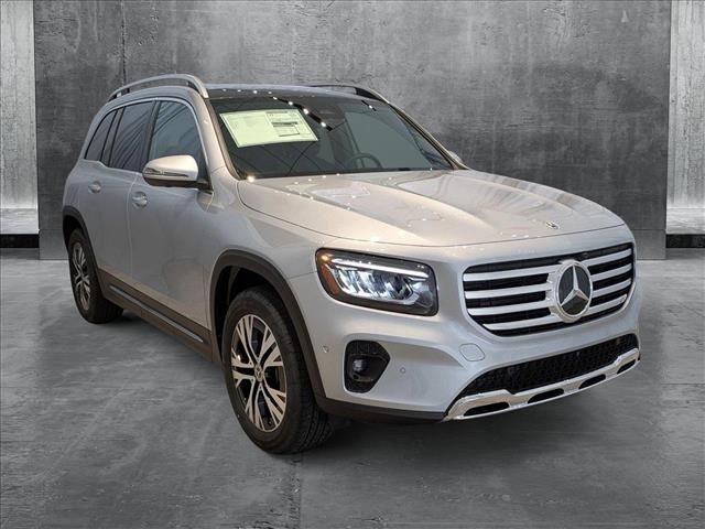 2025 Mercedes-Benz GLB 250