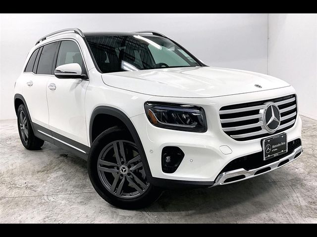 2025 Mercedes-Benz GLB 250