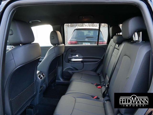 2025 Mercedes-Benz GLB 250
