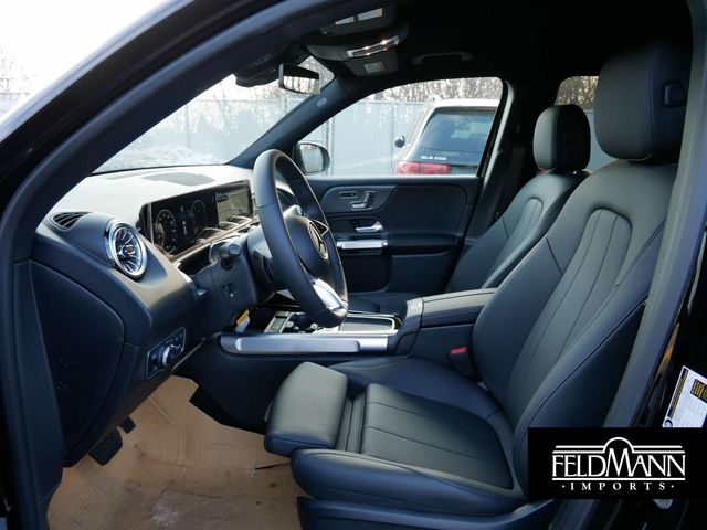 2025 Mercedes-Benz GLB 250