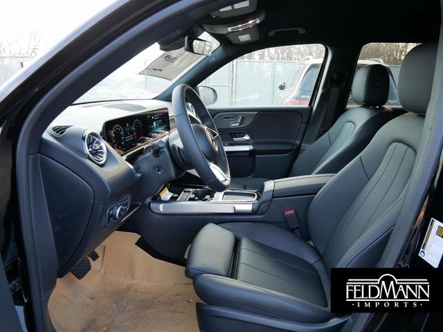 2025 Mercedes-Benz GLB 250